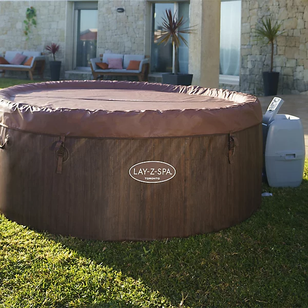 Lay-Z-Spa Toronto AirJet Plus™ Inflatable Foam-Wall Hot Tub (7 person), Brand New - Image 3