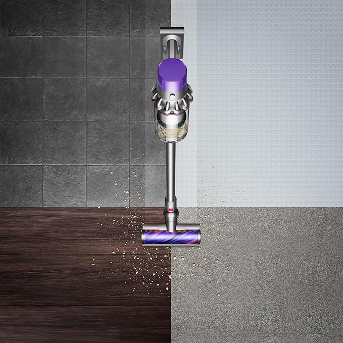 Dyson Cyclone V10 Animal Lightweight Cordless Stick Vacuum Cleaner, Brand New - Image 3